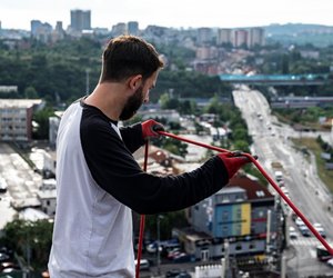 Provádíme kontrolu, ošetení a nátry klempíských prvk. Klempíské prvky chrání naše domy ped nepízní poasí a škodami na budovách a je nutná jejich pravidelná kontrola a údrba a to zejména ped zimními msíci.   