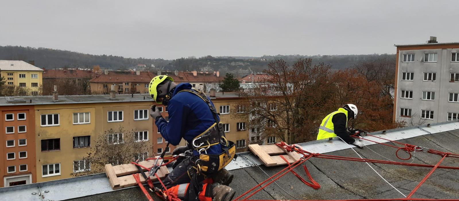 Výškové práce v Praze a okolí - Sanace fasády